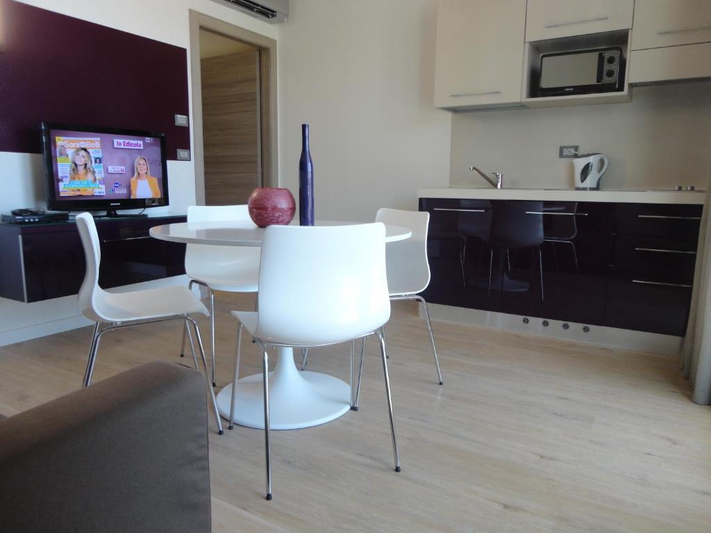 Bio Suites Pacinotti Bardolino Exteriör bild