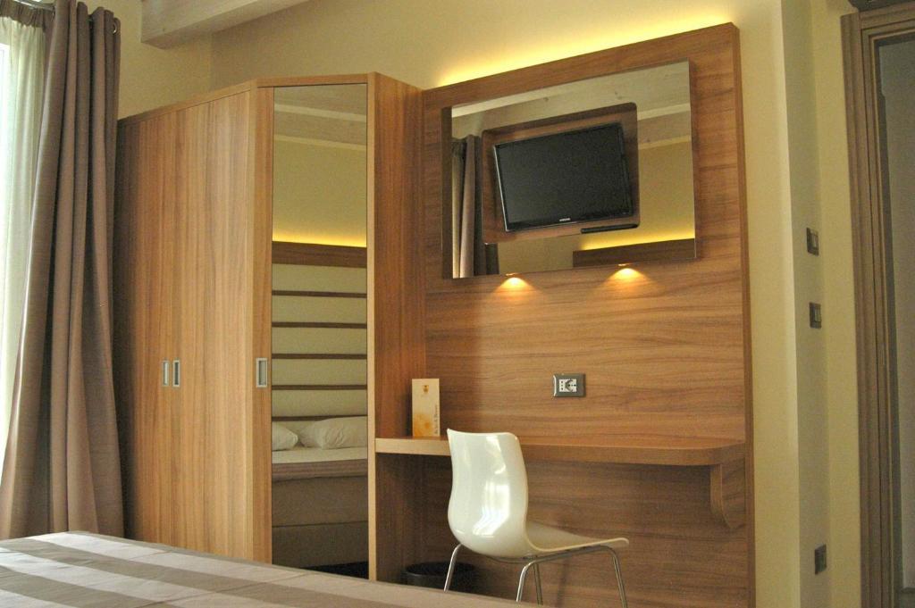 Bio Suites Pacinotti Bardolino Rum bild